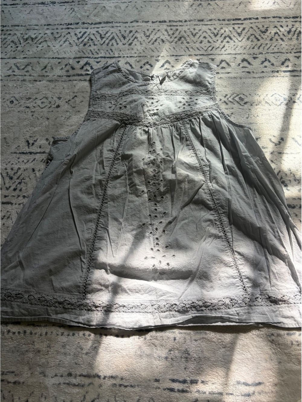 Old Navy Women's Large Gray Cotton blouse with Eyelet Details